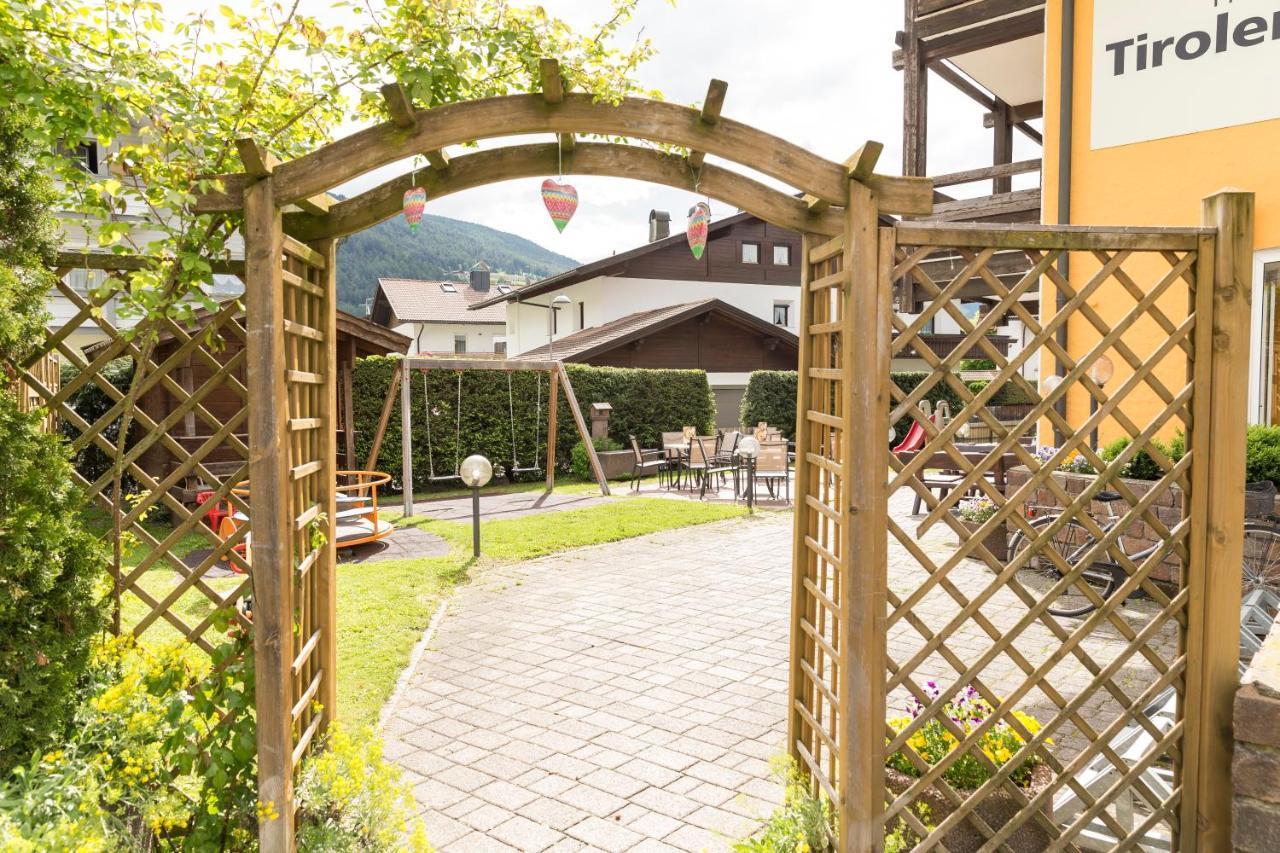 Hotel Tirolerhof サン・ジョルジョ エクステリア 写真